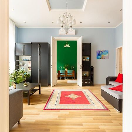 F24 Ferenc Apartment Budapest Eksteriør billede