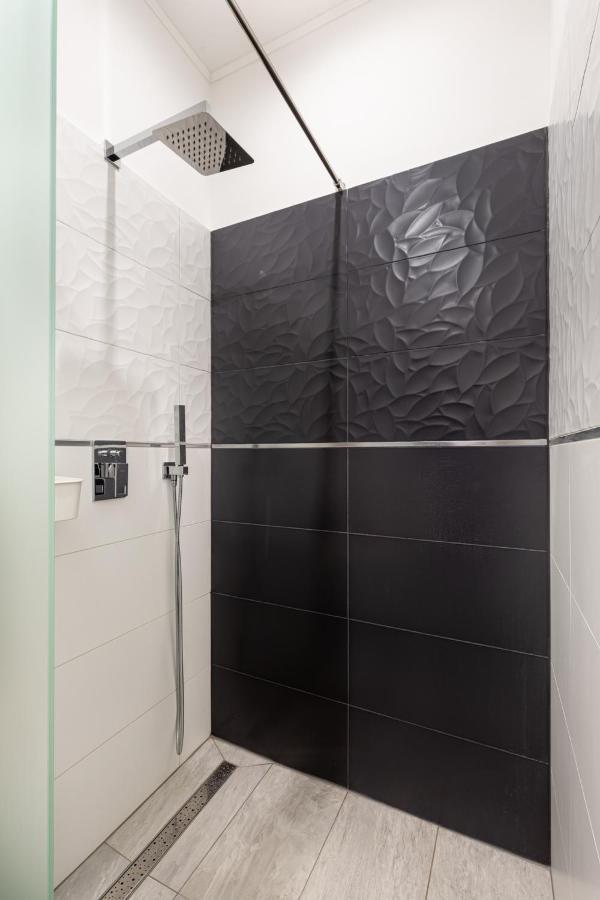 F24 Ferenc Apartment Budapest Eksteriør billede