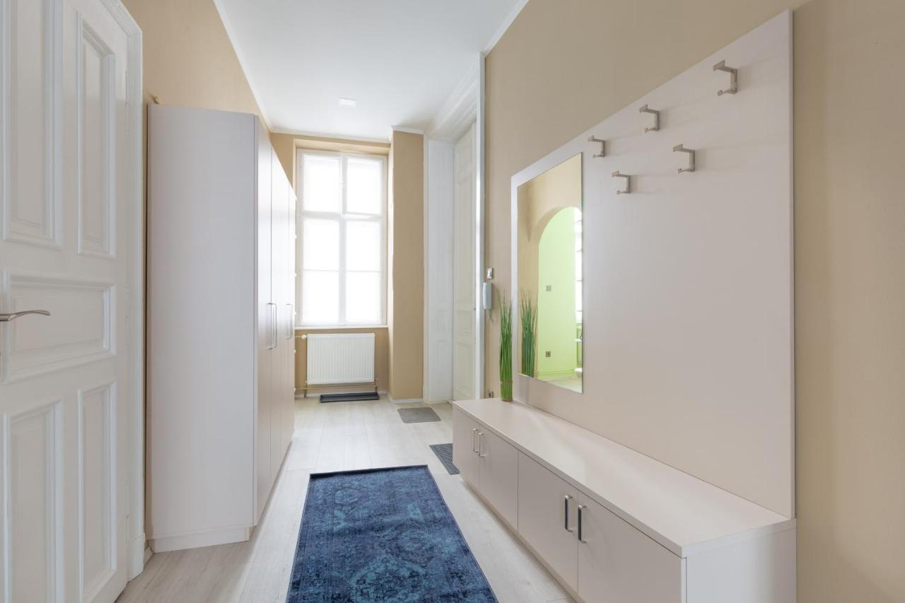F24 Ferenc Apartment Budapest Eksteriør billede